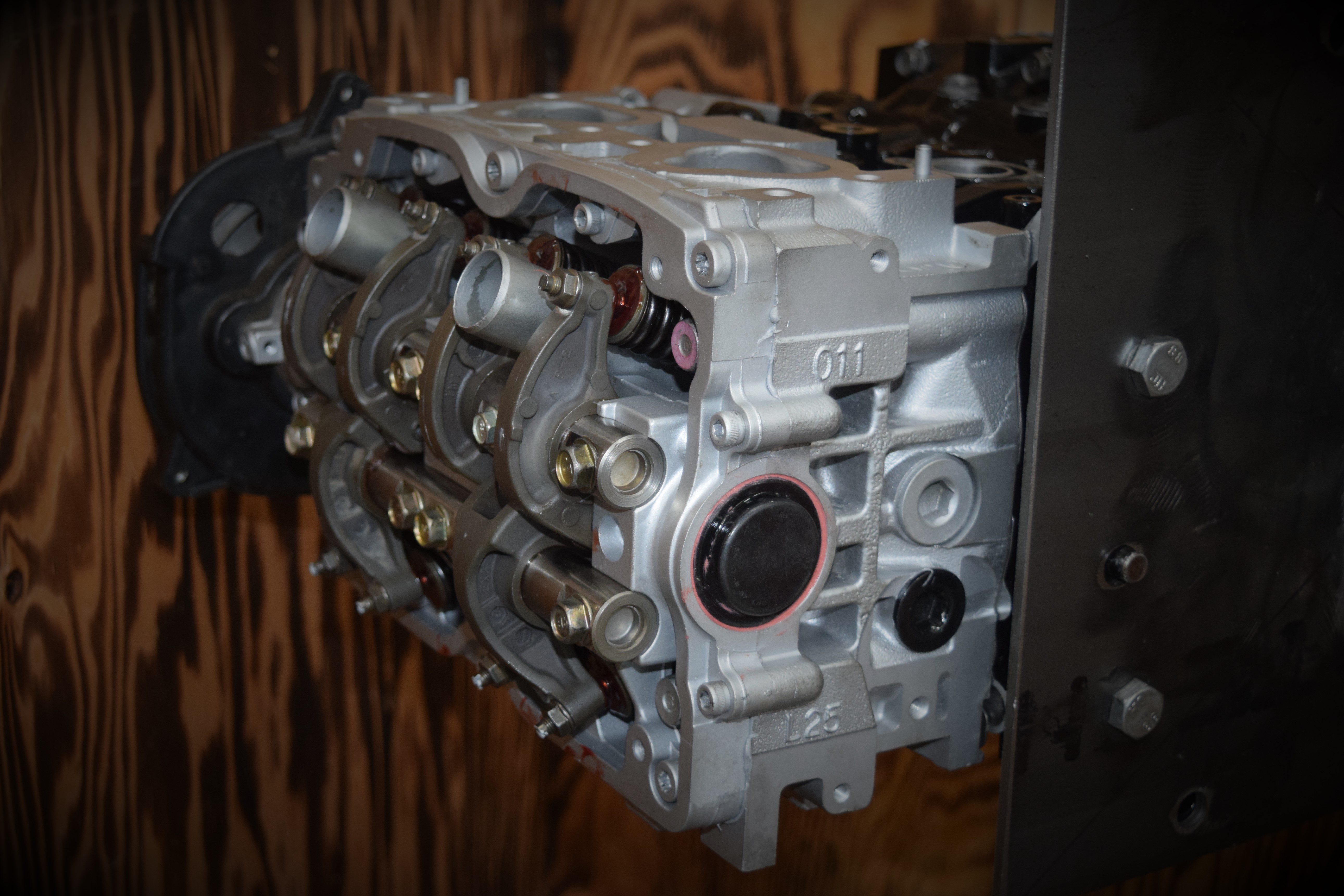 Subaru 2.5L SOHC Long Block Engine (9905) Sunwest Automotive, Inc.