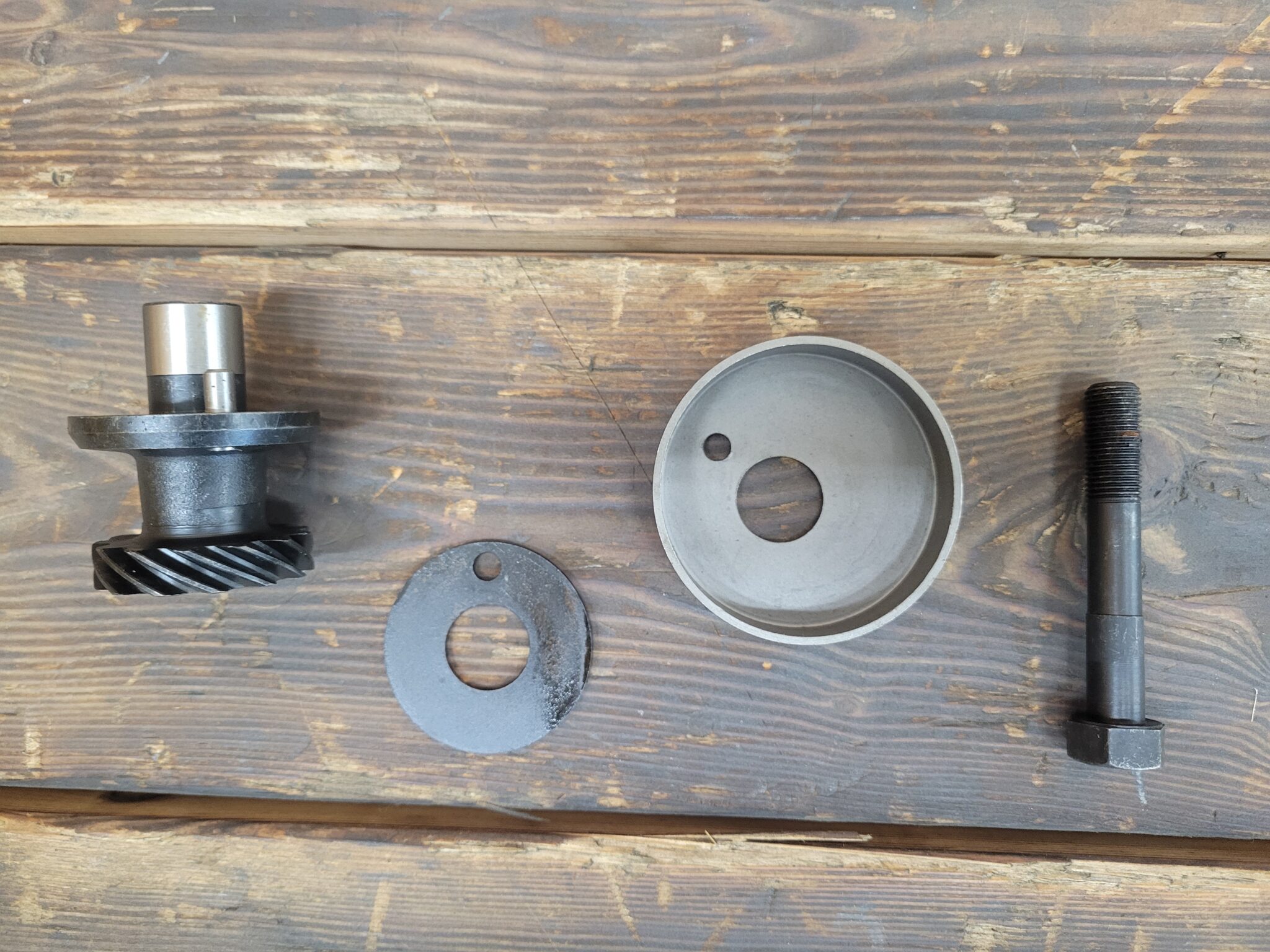 Toyota 20R/22R/22RE Distributor Drive Gear w/ Fuel Pump Eccentric (78