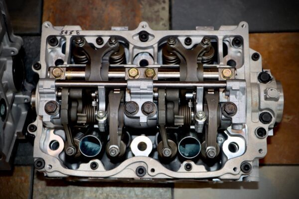 Delivery valve seals and head gasket